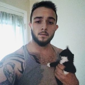 Meet your Posher, Logan